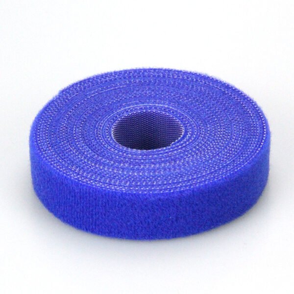 Back to back hook and loop tapes