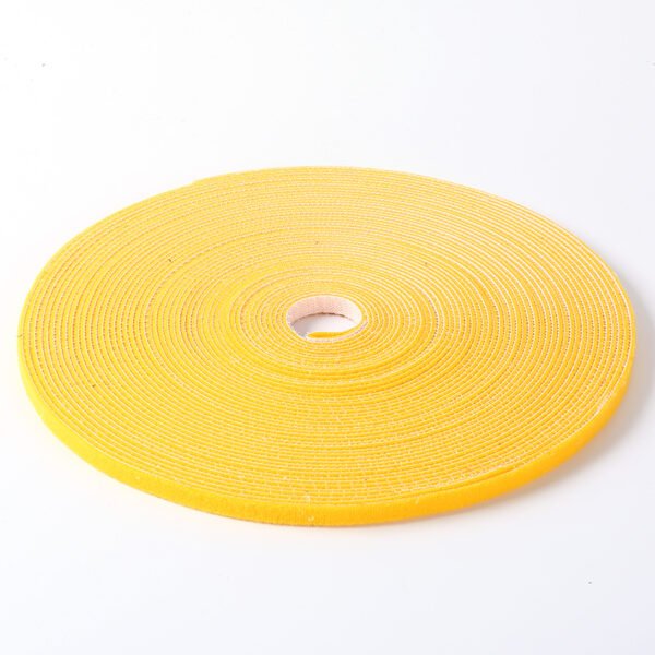 Back to back hook and loop tapes