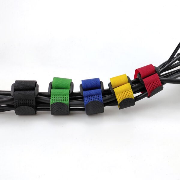 Reverse buckle storage strap